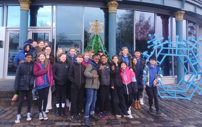 Malin Group’s Festive campaign fosters Friendships from Young to Old